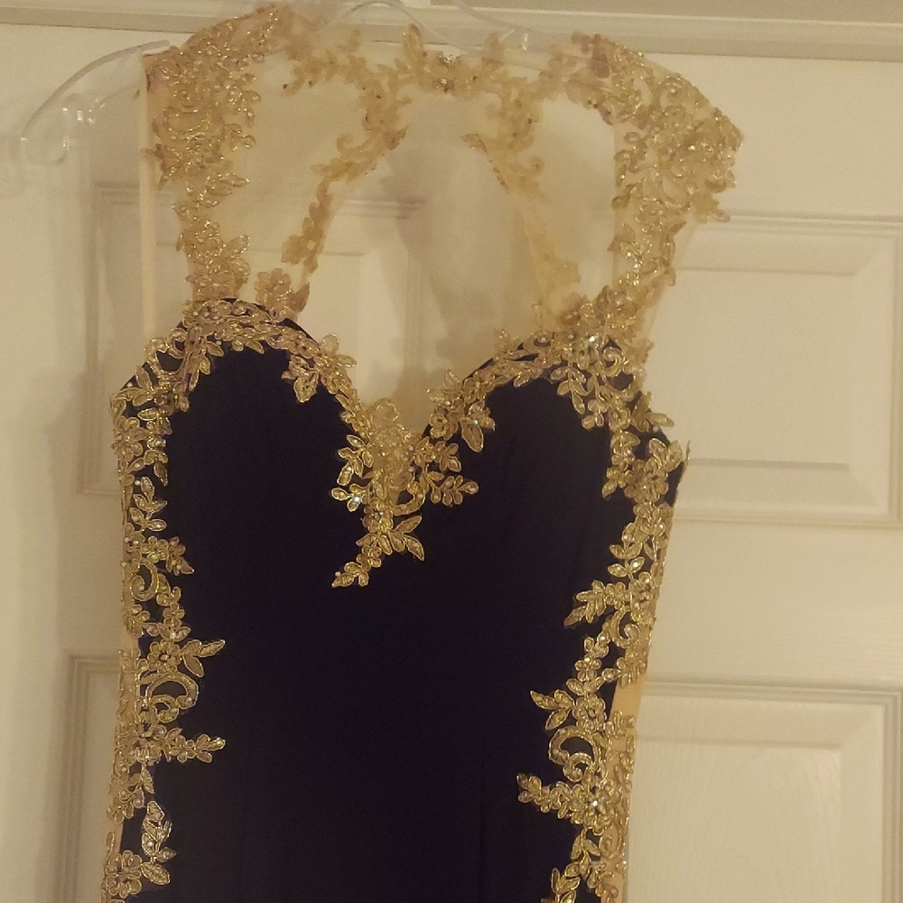 May Queen Blue Sweetheart Backless Gown